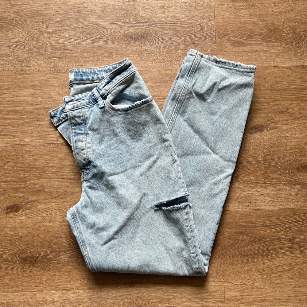 Abercrombie & Fitch Curve Love The Dad High Rise Cut Out Jeans Light Wash 27/4
